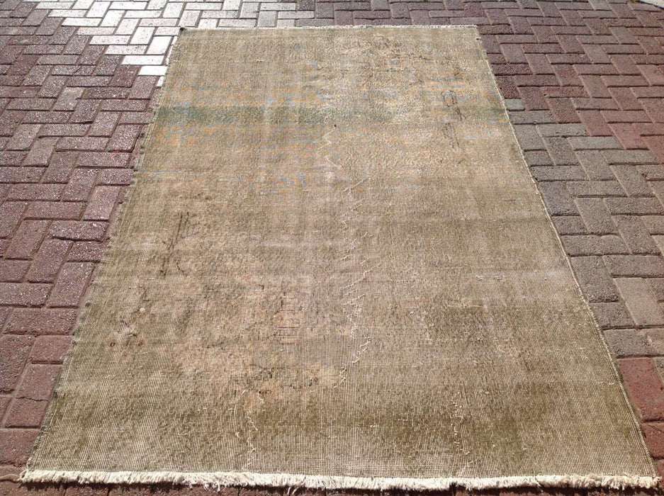 Handknotted Vintage Rug 243cm x 149cm Eastern Turkey