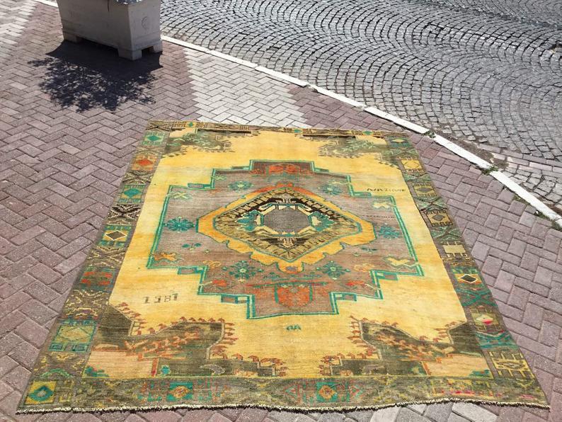 Handmade Anatolian Konya Rug 288cm x 241cm Antique Collectible