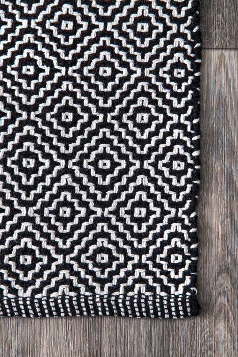 Handmade Cotton Check Flatwoven Rug in Black 150x240 cm