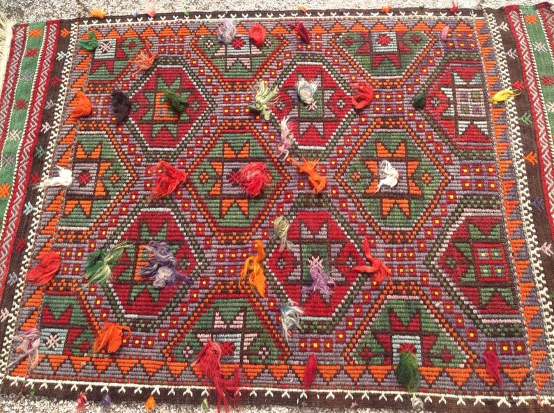 Handmade Kilim Rug 136cm x 96cm Vintage Wool Turkish Design