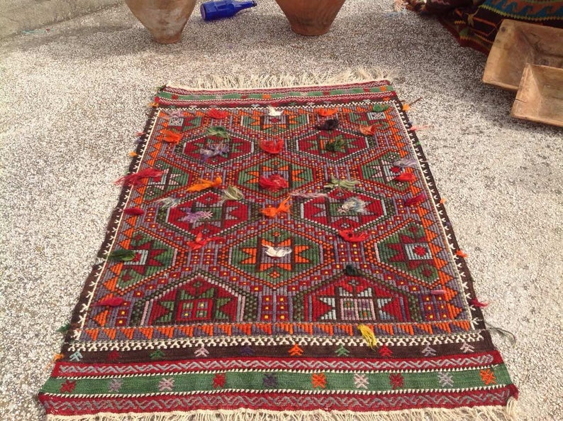Handmade Kilim Rug 136cm x 96cm Vintage Wool Turkish Design