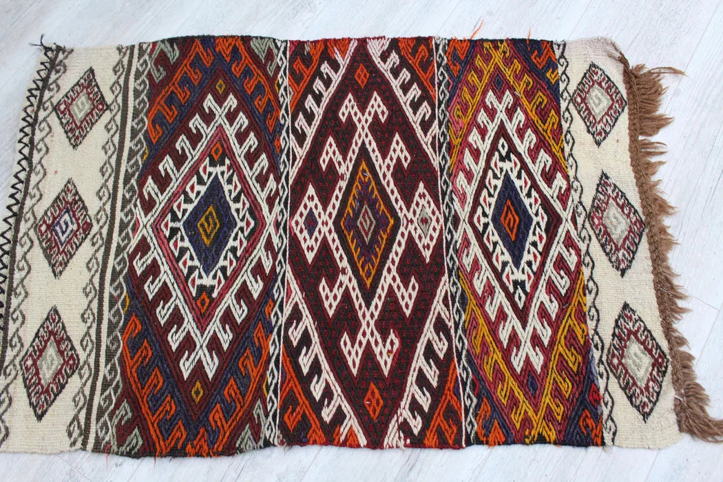 Handmade Kilim Rug Cece 67cm x 100cm Vintage Wool