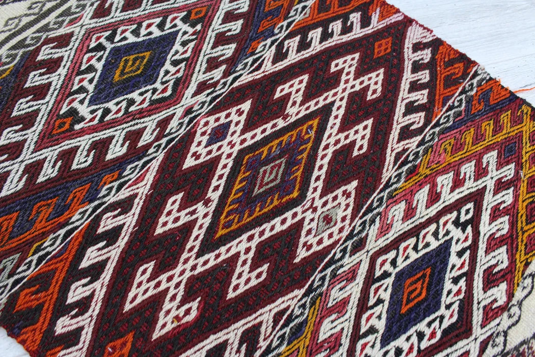 Handmade Kilim Rug Cece 67cm x 100cm Vintage Wool