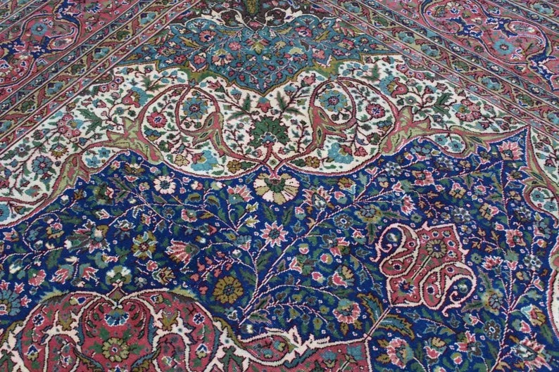 Handmade Persian Oushak Rug 143cm x 112cm 1930s