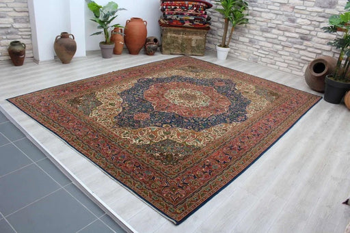 Handmade Persian Oushak Rug 143cm x 112cm 1930s