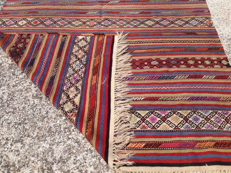 Tappeto Kilim tribale fatto a mano 284 cm x 160 cm Design turco vintage