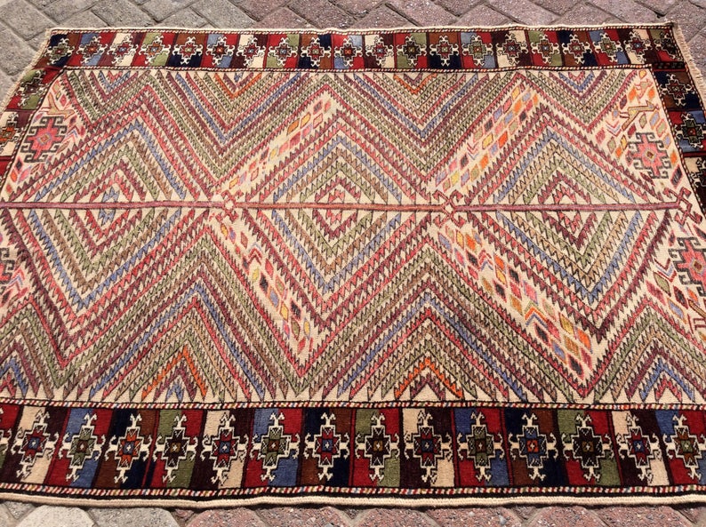 Handmade Turkish Oushak Rug 173cm x 124cm Vintage 1940s