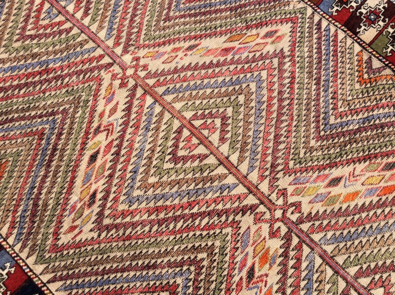 Handmade Turkish Oushak Rug 173cm x 124cm Vintage 1940s