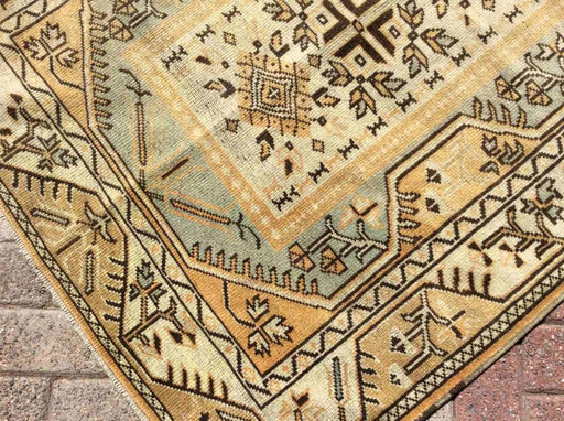 Handmade Turkish Oushak Rug 197cm x 108cm Antique Design