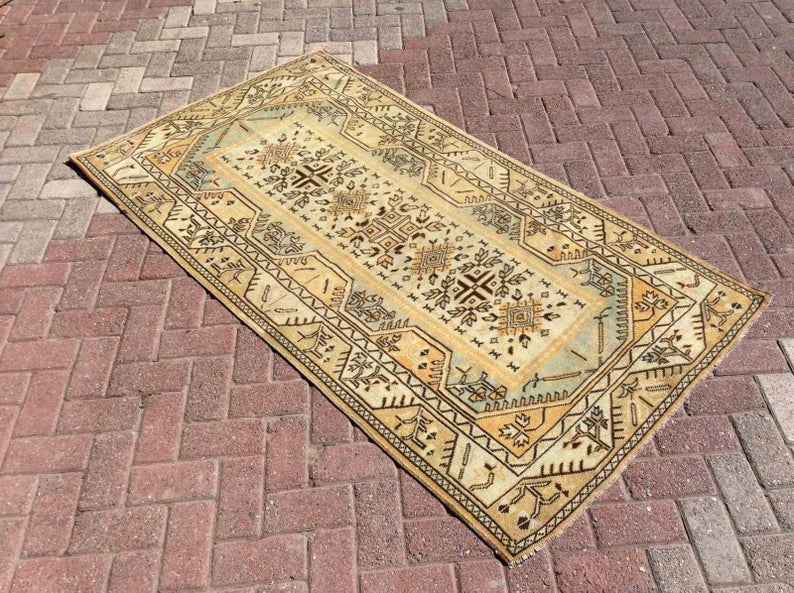 Handmade Turkish Oushak Rug 197cm x 108cm Antique Design