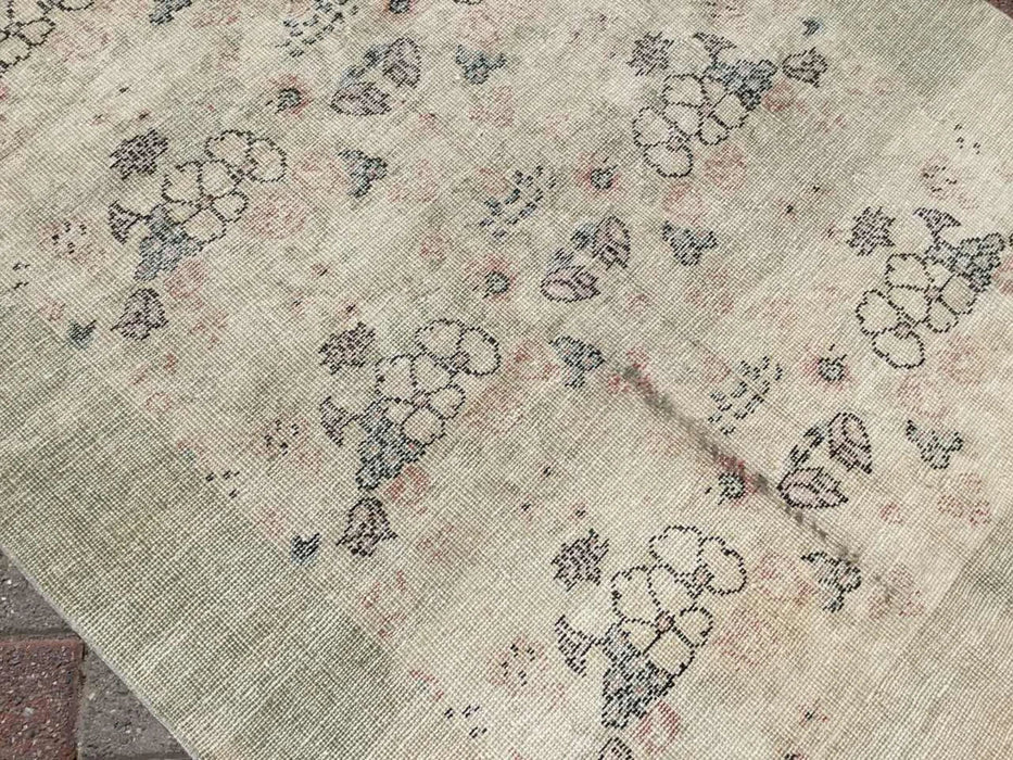 Handmade Turkish Oushak Rug 201cm x 107cm