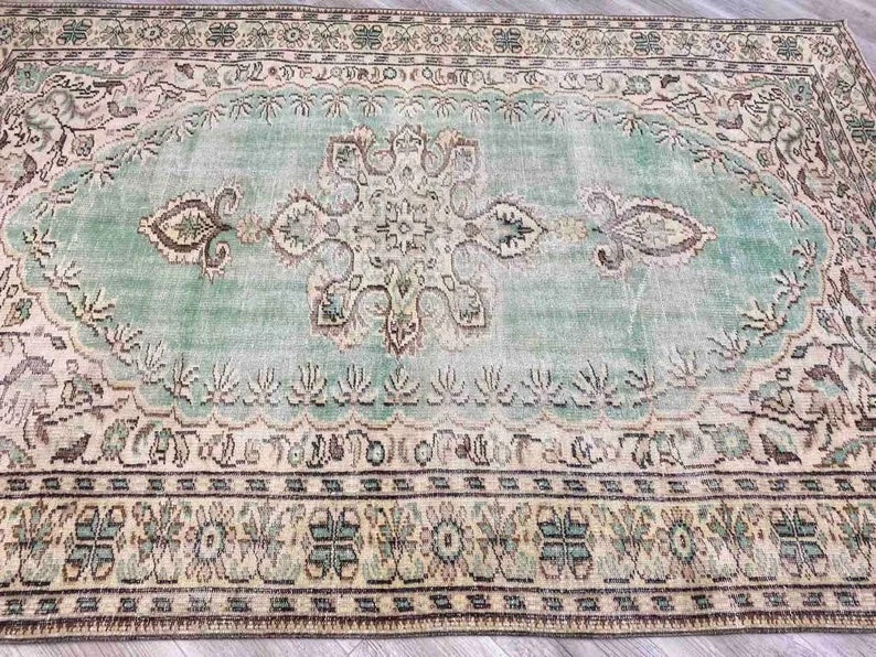 Handmade Turkish Oushak Rug 276cm x 184cm