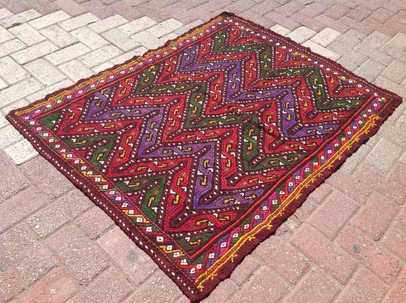 Handmade Vintage Kilim Rug 132cm x 99cm Turkish Wool