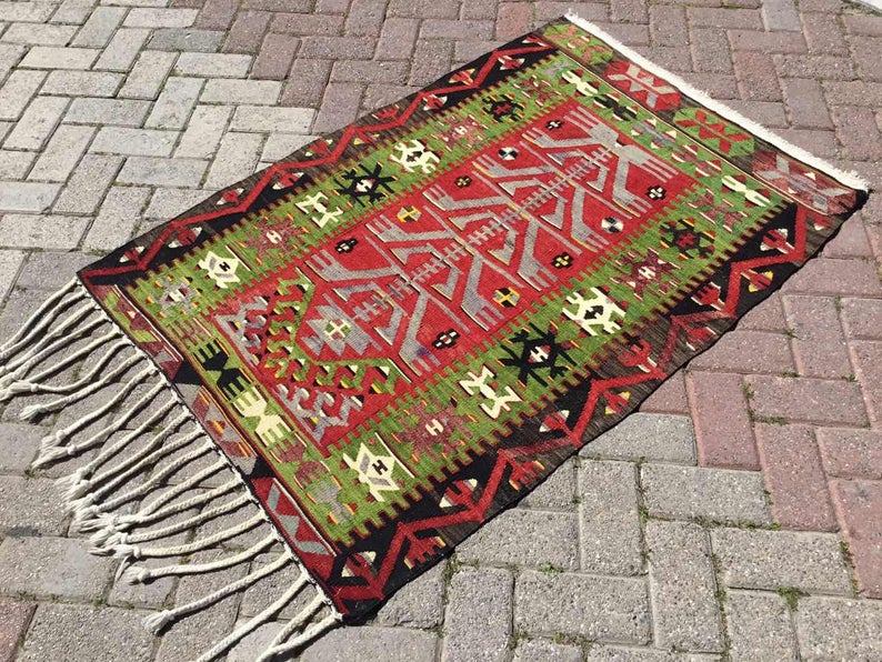 Handmade Vintage Kilim Rug 136cm x 96cm Wool Cotton