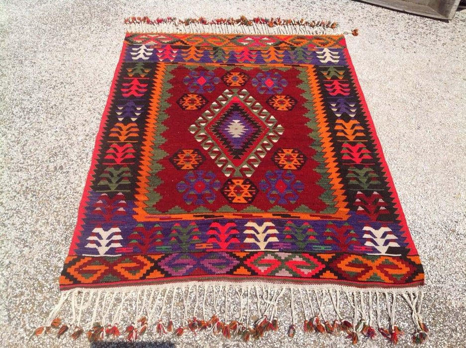 Handmade Vintage Kilim Rug 150 cm x 119 cm Central Turkey