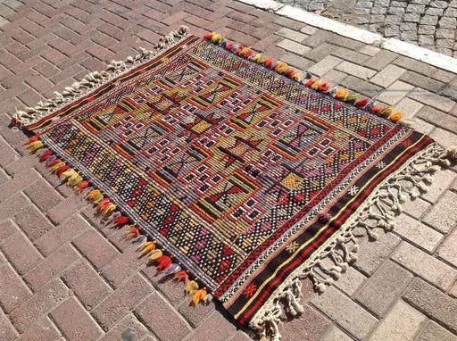 Handmade Vintage Kilim Rug 152cm x 109cm Central Turkey
