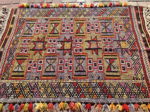 Handmade Vintage Kilim Rug 152cm x 109cm Central Turkey