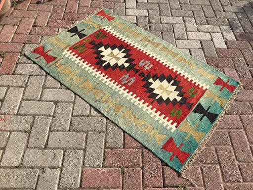 Handmade Vintage Kilim Rug 155cm x 110cm Unique Design