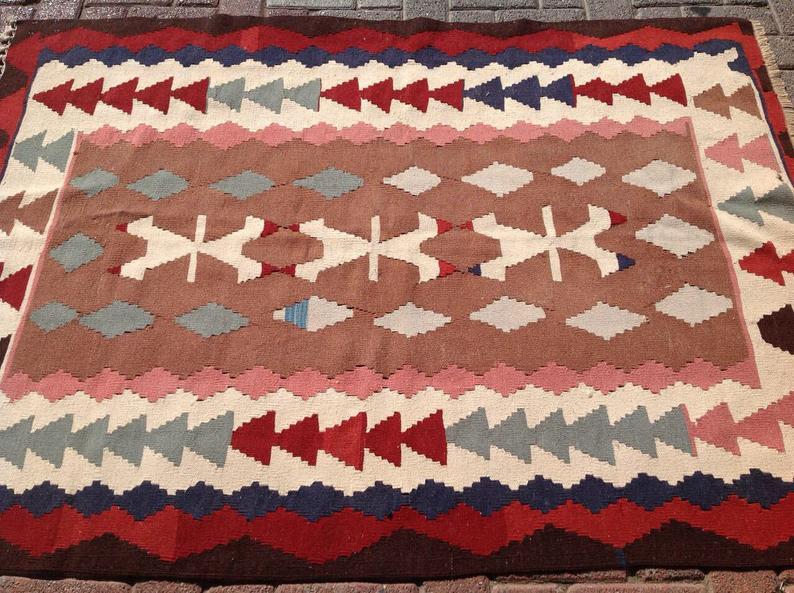 Handmade Vintage Kilim Rug 162cm x 117cm Central Turkey