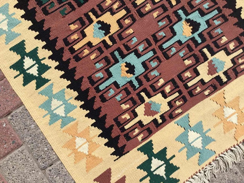Handmade Vintage Kilim Rug 162cm x 90cm Wool