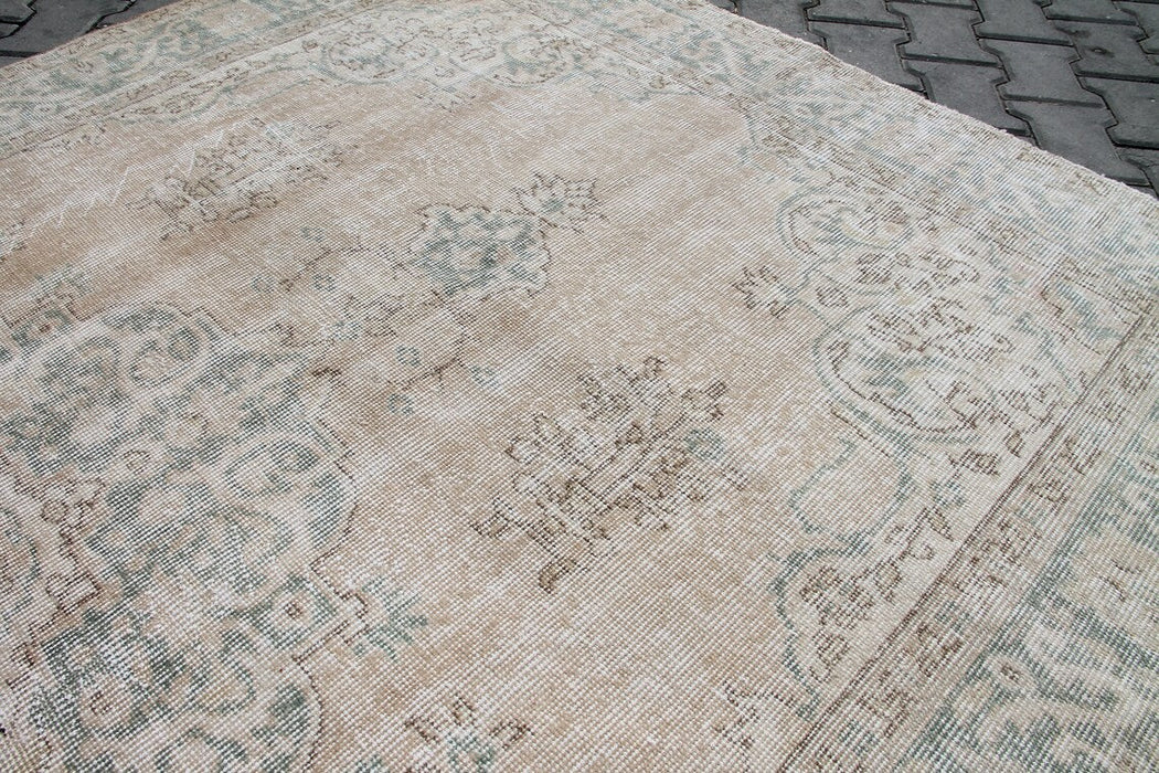 Handmade Vintage Turkish Oushak Rug 281cm x 171cm