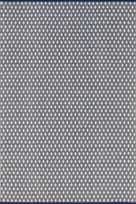 Handwoven Cotton Rug with Diamond Pattern in Grey