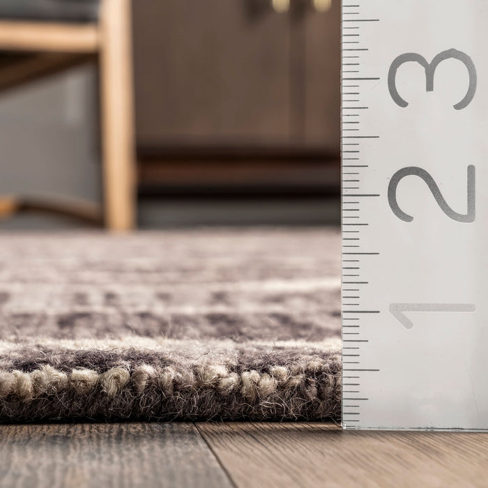 Handwoven Grey Area Rug 160cm for Living Room Decor