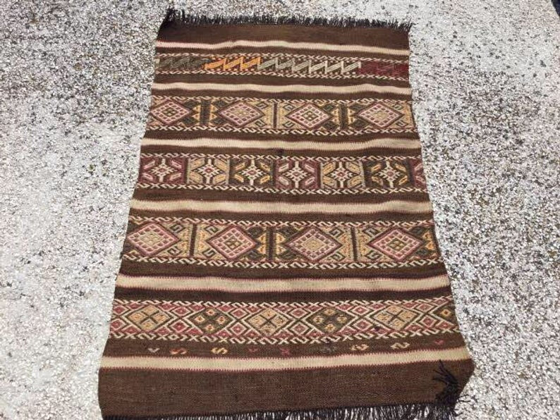Handwoven Kilim Rug 107cm x 71cm Vintage Turkish Design