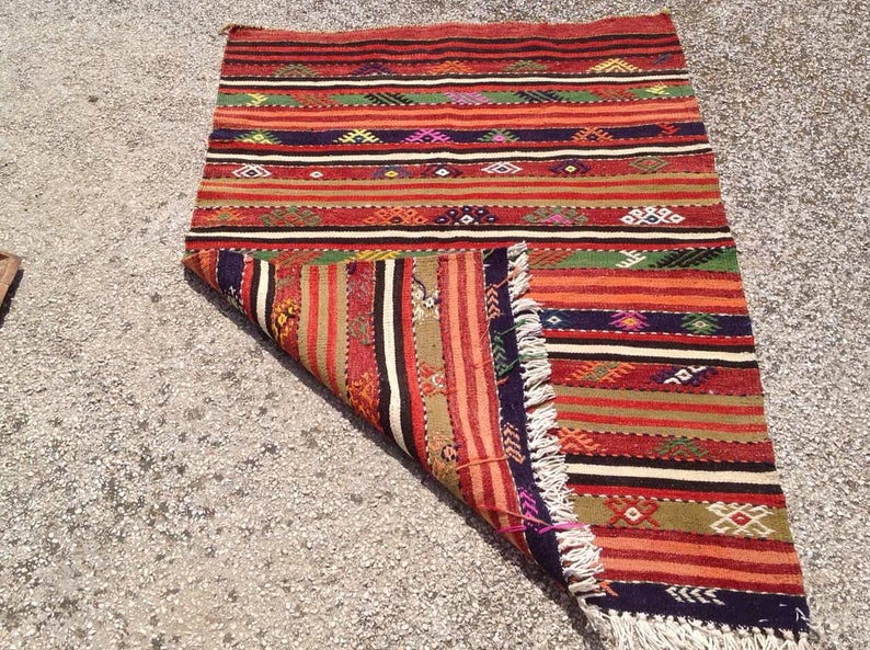 Handwoven Striped Kilim Rug 128cm x 91cm Vintage Turkish Design