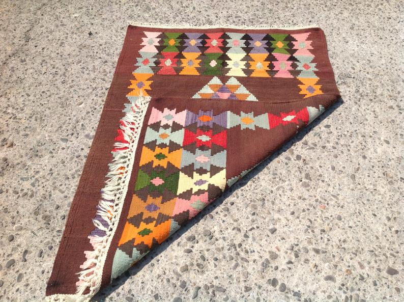 Handwoven Vintage Kilim Rug 137cm x 101cm Unique Design
