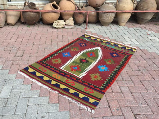 Handwoven Vintage Kilim Rug 152cm x 107cm Wool