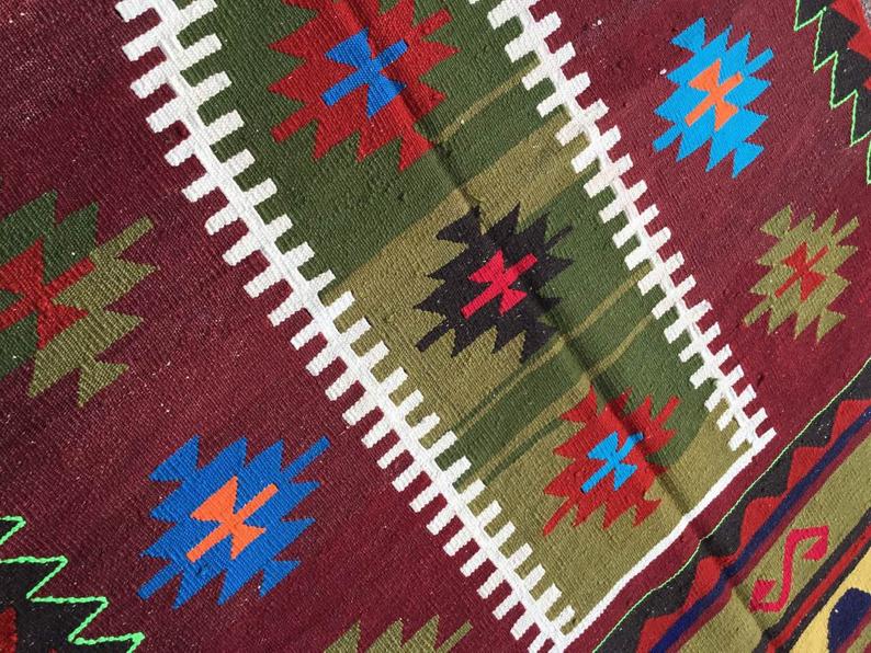 Handwoven Vintage Kilim Rug 152cm x 107cm Wool