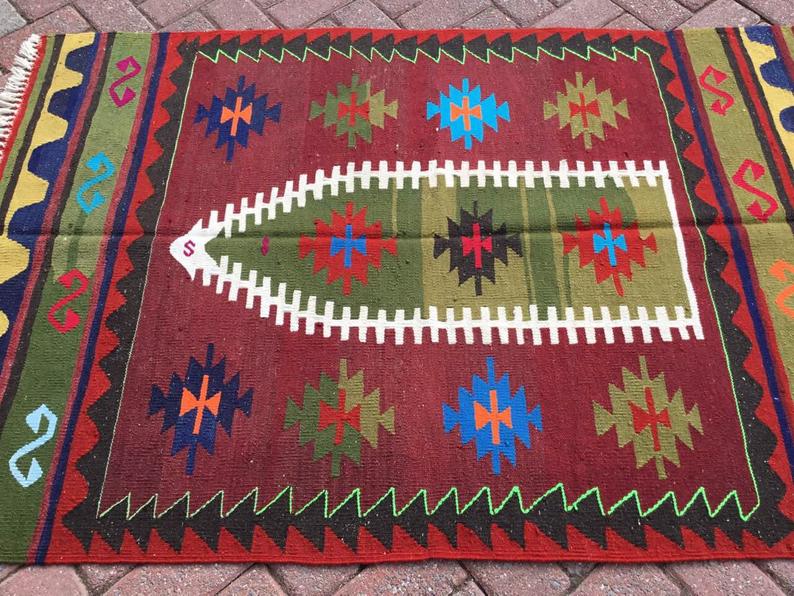 Handwoven Vintage Kilim Rug 152cm x 107cm Wool