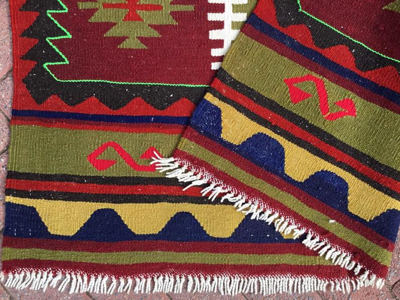 Handwoven Vintage Kilim Rug 152cm x 107cm Wool