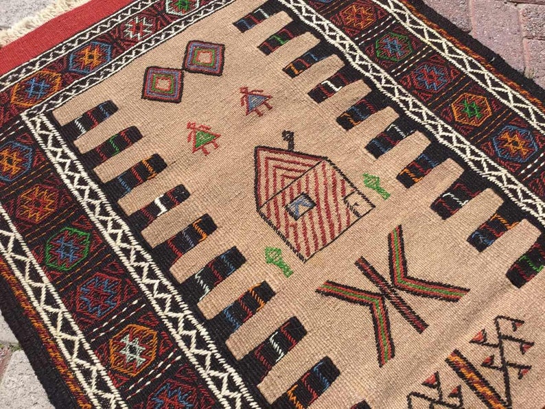 Handwoven Vintage Kilim Rug 190cm x 97cm