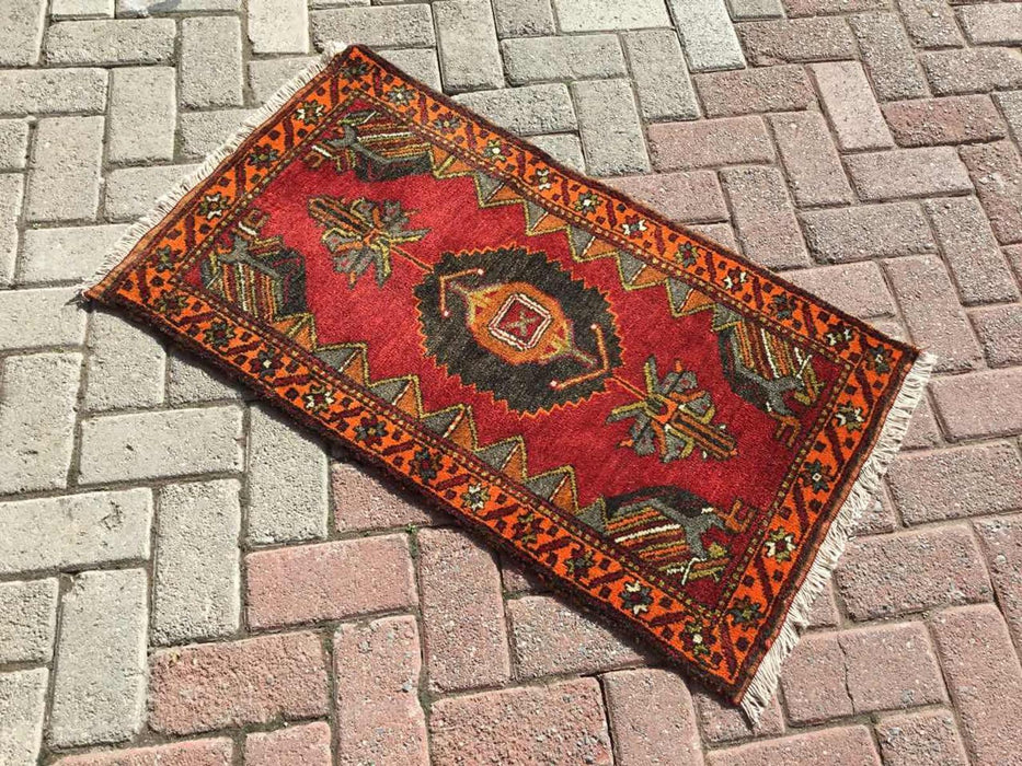 Handwoven Vintage Rug 100cm x 57cm From Turkey