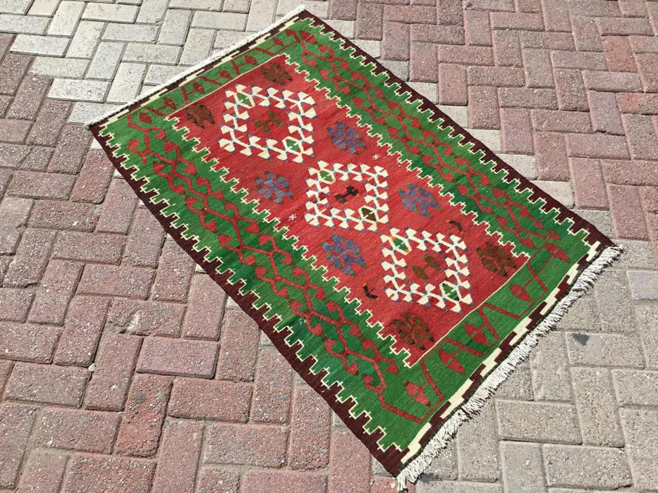 Handwoven Vintage Rug 140cm x 97cm From Central Turkey