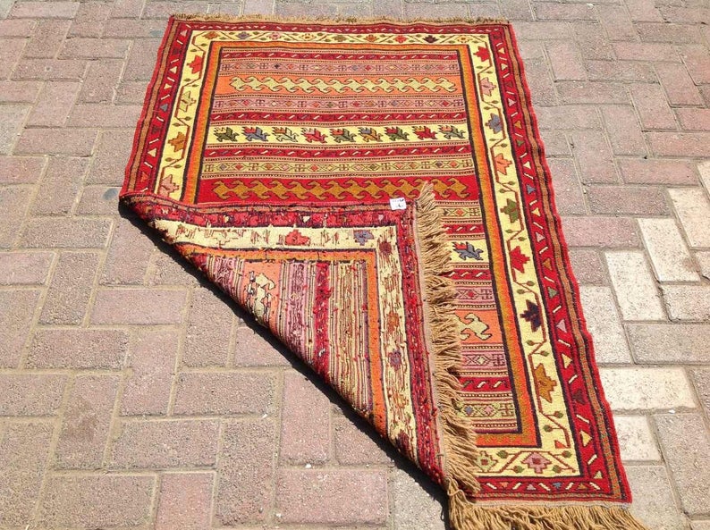 Handwoven Vintage Wool Kilim Rug 147cm x 104cm