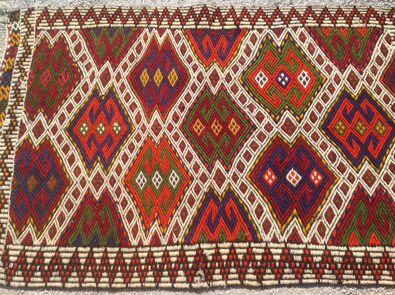 Handwoven Vintage Wool Tapestry Rug 127cm x 84cm