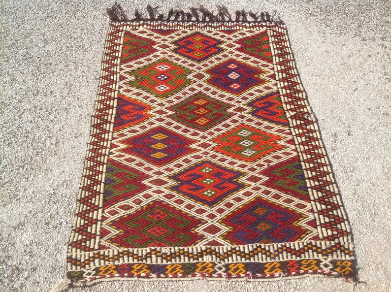 Handwoven Vintage Wool Tapestry Rug 127cm x 84cm