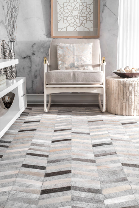 Herringbone Cowhide Area Rug 140cm Soft Durable Design