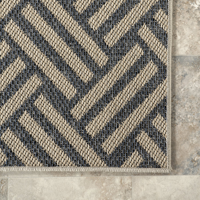 Herringbone Rug for Indoor and Outdoor Use in Grey
