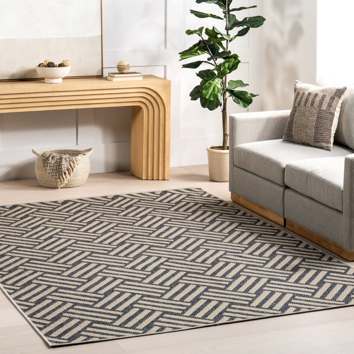 Herringbone Rug for Indoor and Outdoor Use in Grey
