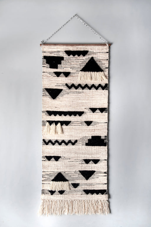 Hula Tribal Peaks Ivory 50 Centimeter Decorative Piece