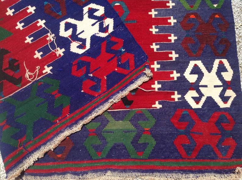 Kilim turco vintage rosso indaco 306 cm x 183 cm in lana e cotone