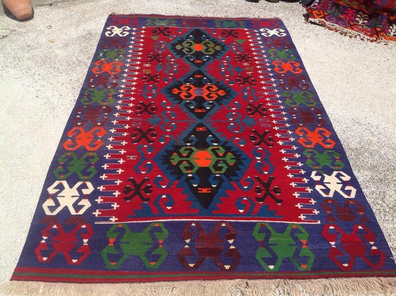 Kilim turco vintage rosso indaco 306 cm x 183 cm in lana e cotone