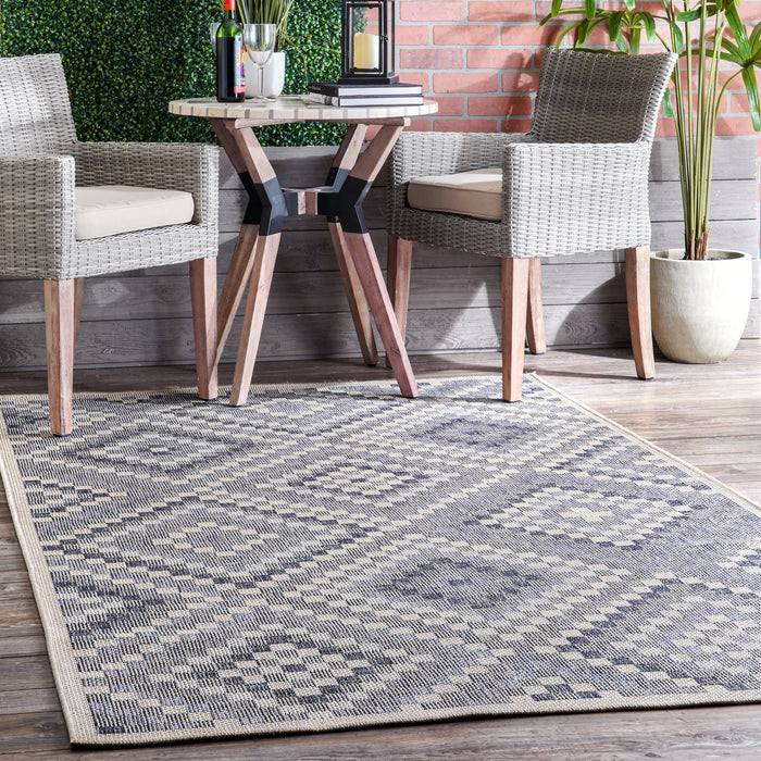Indoor Outdoor Grey Aztec Trellis Area Rug 50x80 cm