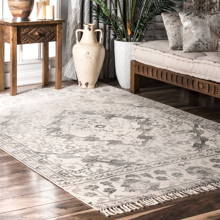 Intricate Grey Area Rug for Bohemian and Farmhouse Decor