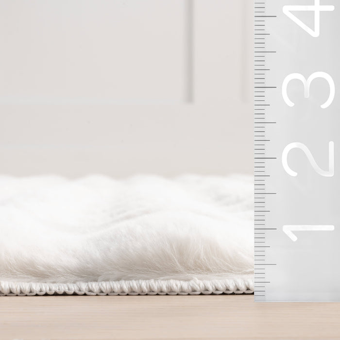 Ivana Checkered Plush Washable Area Rug 120x180 cm Off White