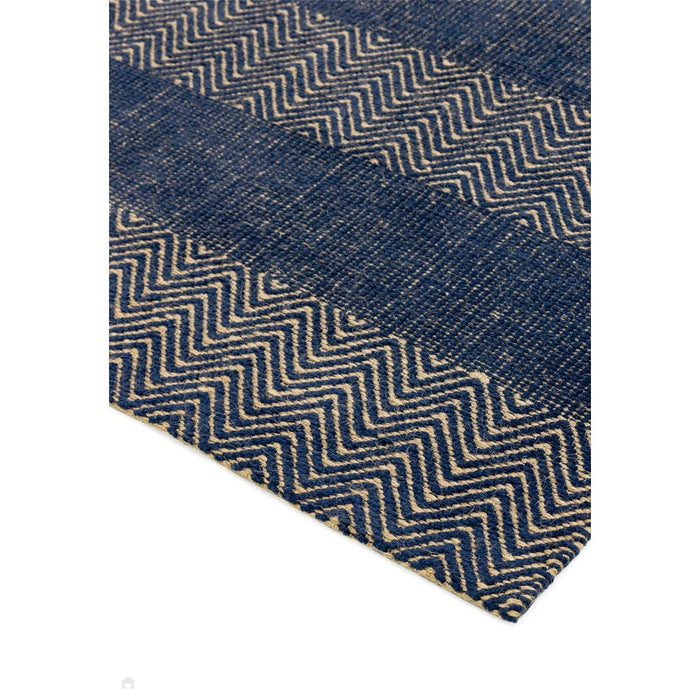 Ives Modern Geometric Chevron Zigzag Ručně tkaná juta a bavlna odolná texturovaná měkká dotyk Flatweave Navy Blue koberec